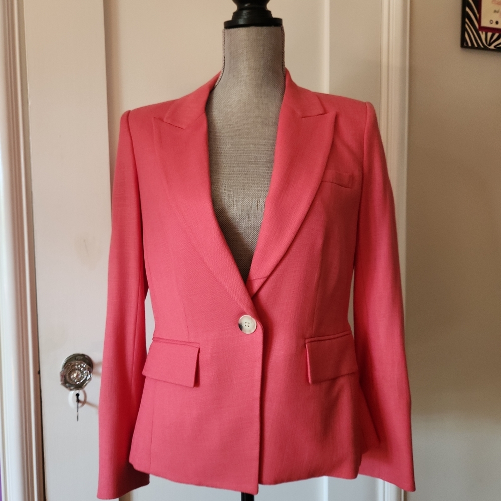 Size 6 lined blazer by Veronica Beard